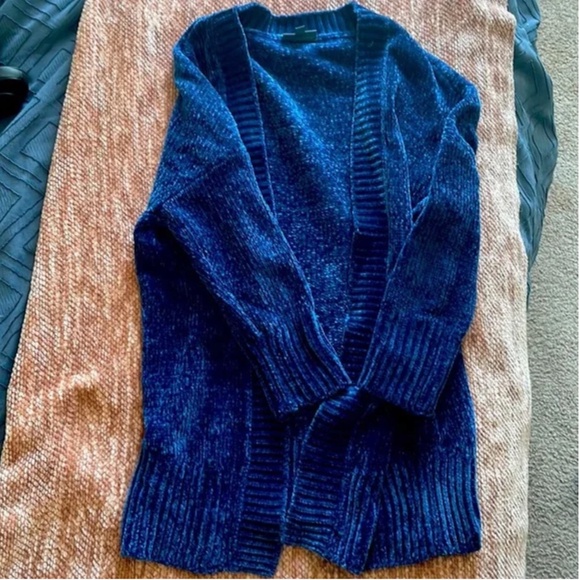 ModCloth: chenille cardigan (NWOT) - Picture 2 of 2